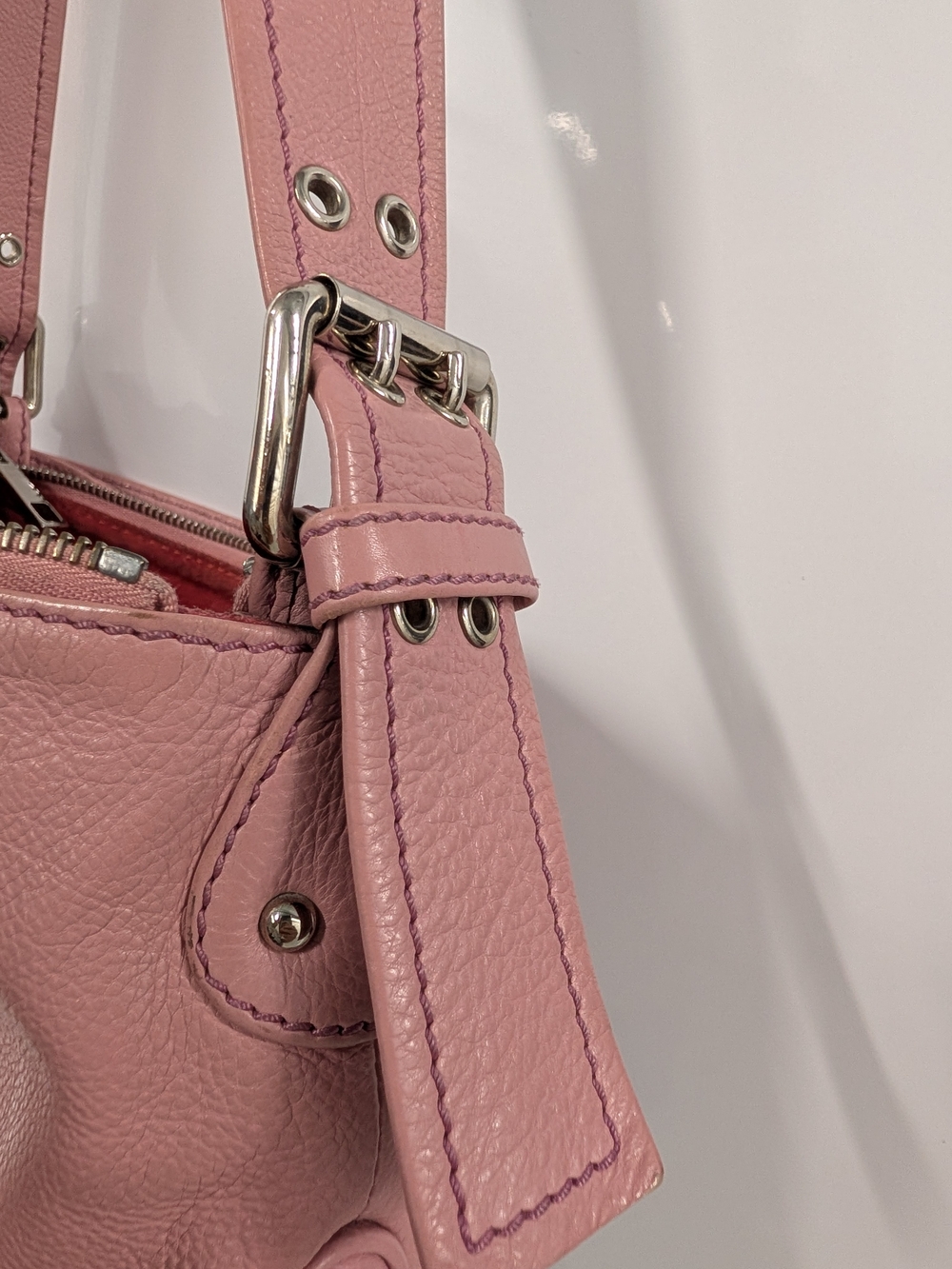 Marc Jacobs Pink Leather Shoulder Bag - Picture 13 of 16